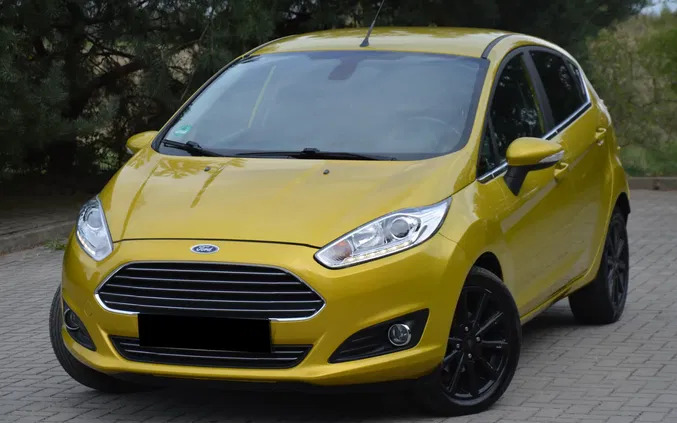 Ford Fiesta cena 28900 przebieg: 114000, rok produkcji 2016 z Legnica małe 137